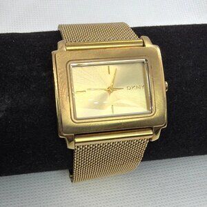 DKNY NY8557 Women's Gold Square Watch Milanese Mesh Bracelet 5ATM New Battery